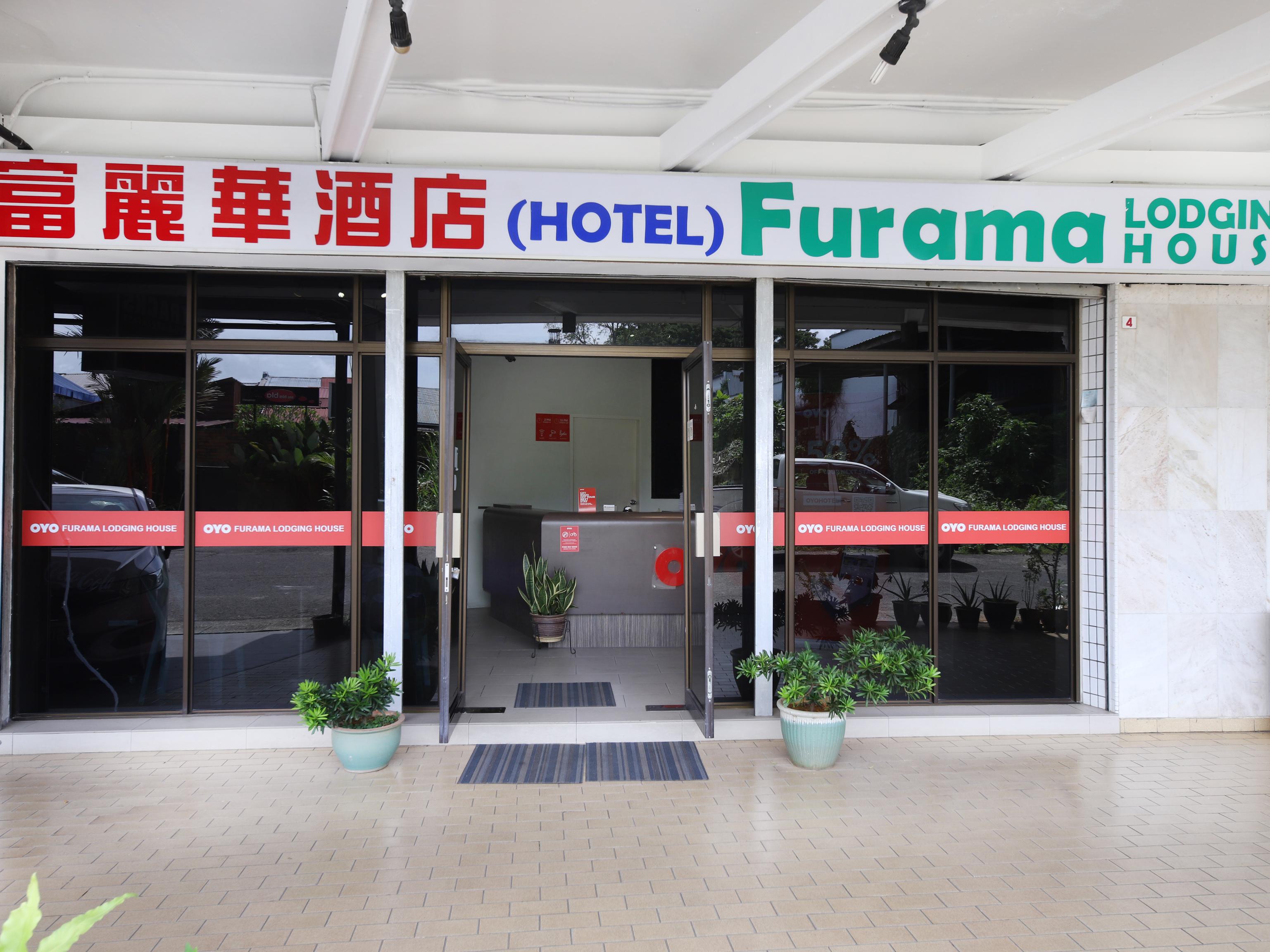 Furama Lodging House Kuching Exterior photo