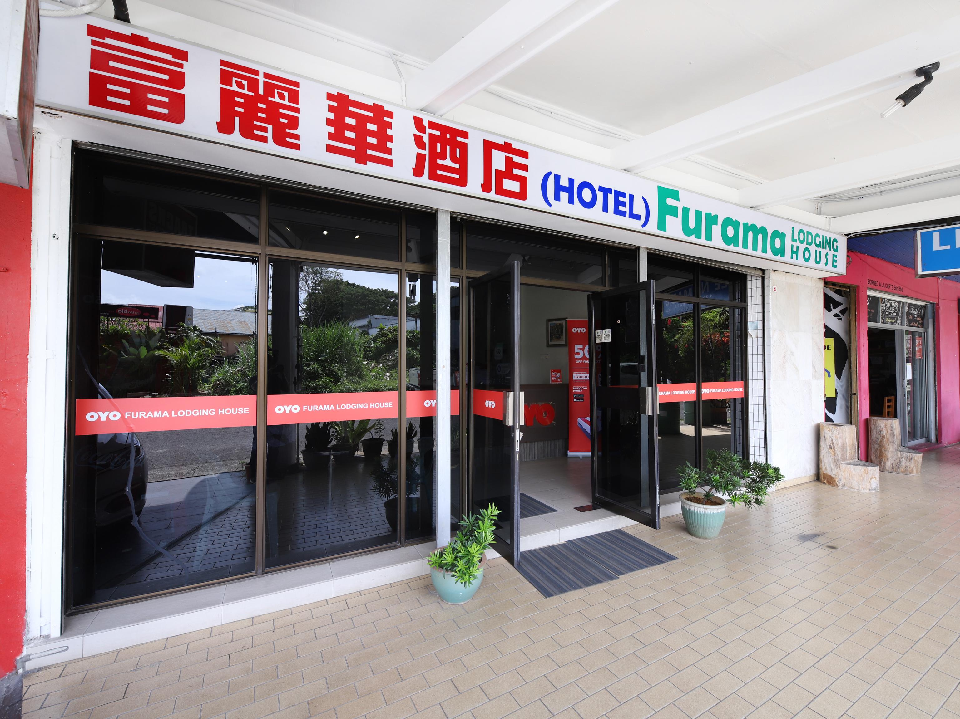 Furama Lodging House Kuching Exterior photo